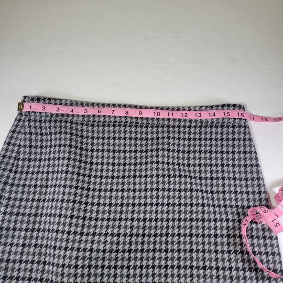 J.Crew Woman Black/White Houndstooth Workwear Wool Blend Pencil Skirt Size 8 - Picture 5 of 7